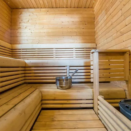 Vuosselinhovi F By Interhome